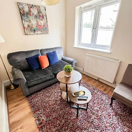 Lovely 1 Bedroom Flat In West Kensington Central London, Shepherd'S Bush Exterior photo
