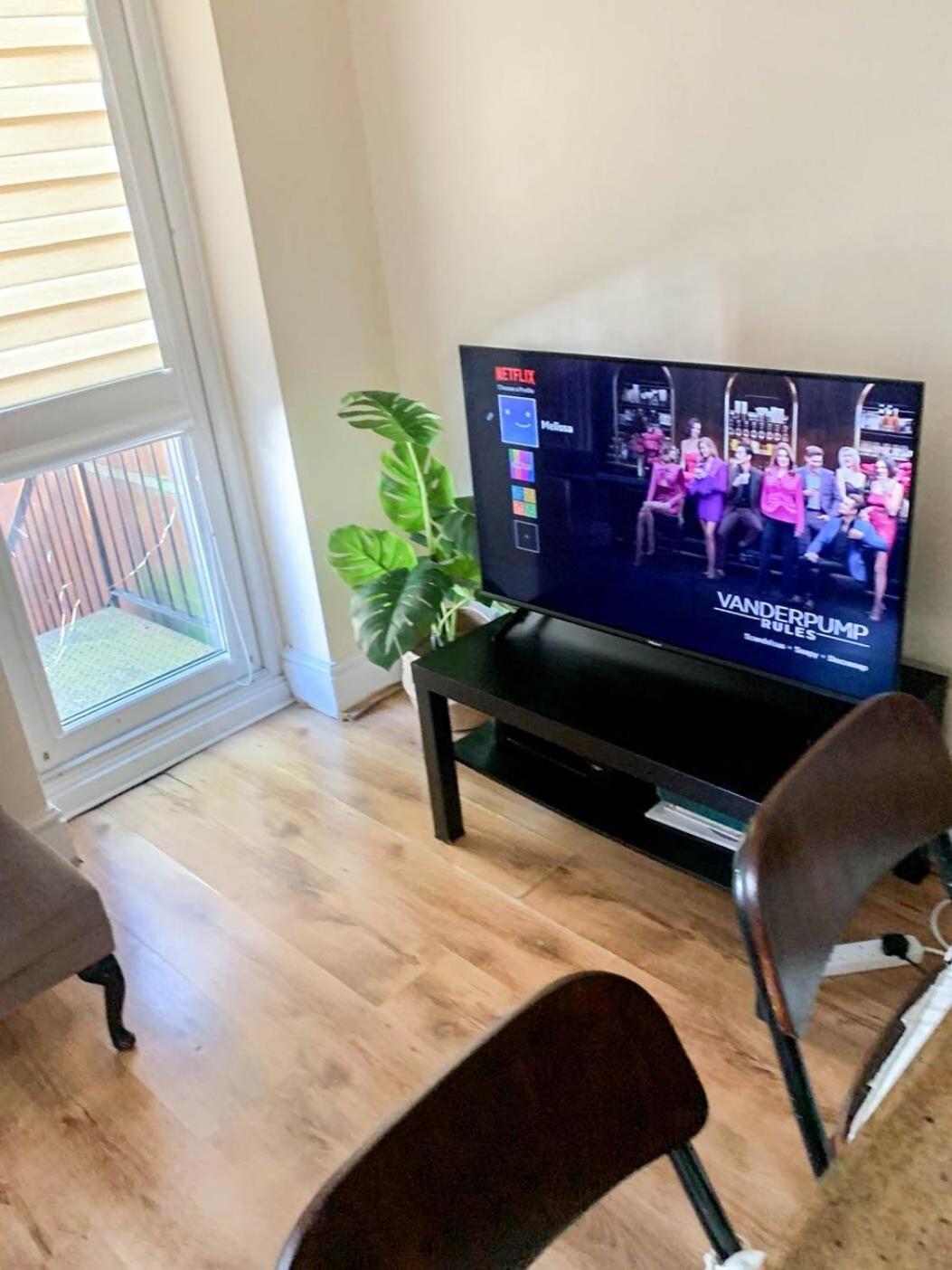 Apartment Lovely 1 Bedroom Flat In West Kensington London, Shepherd's Bush